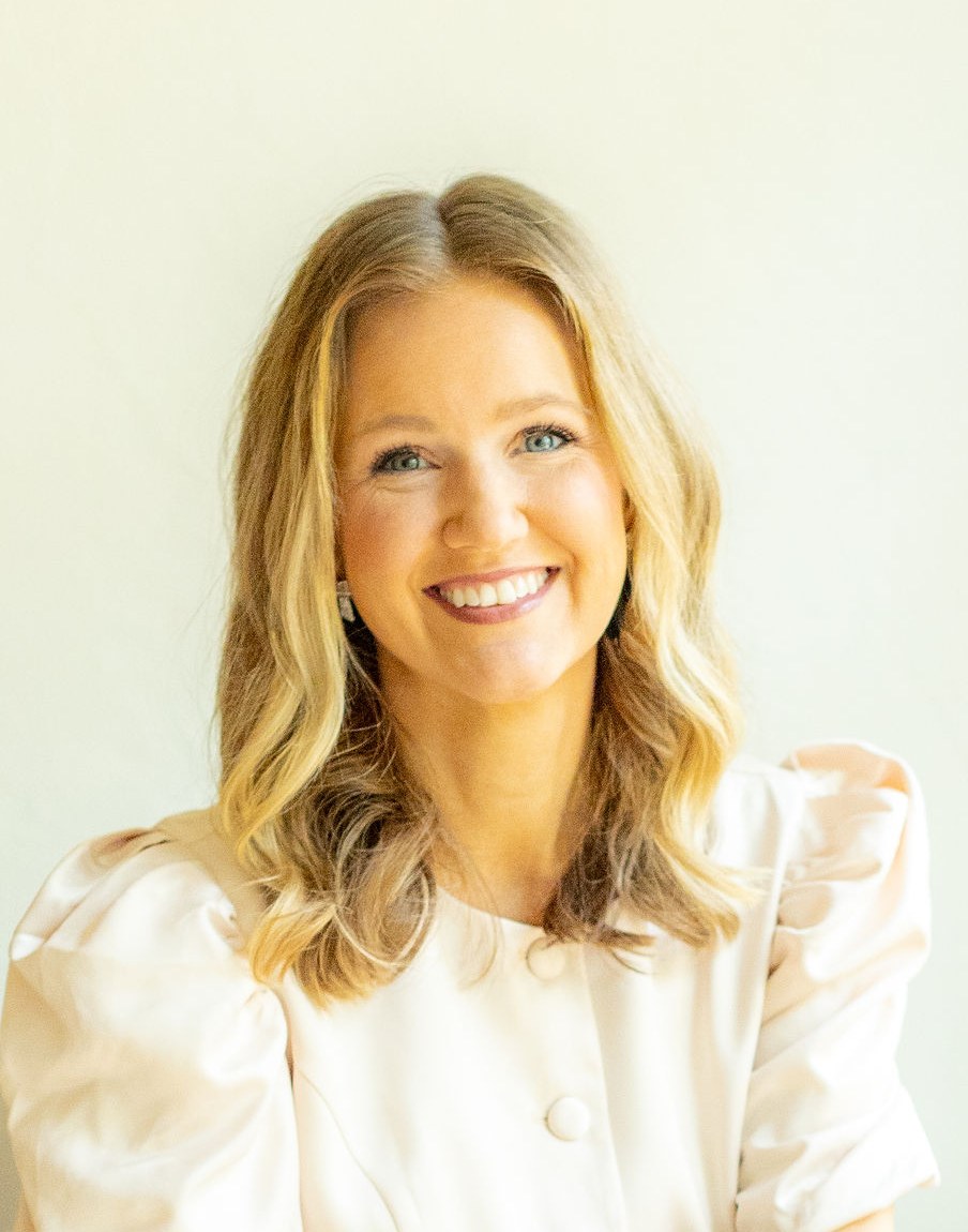 Headshot of Luann Riley